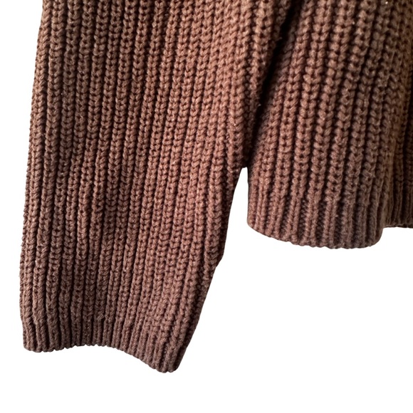 Women's Brown Ribbed Sweater - Picture 5 of 6